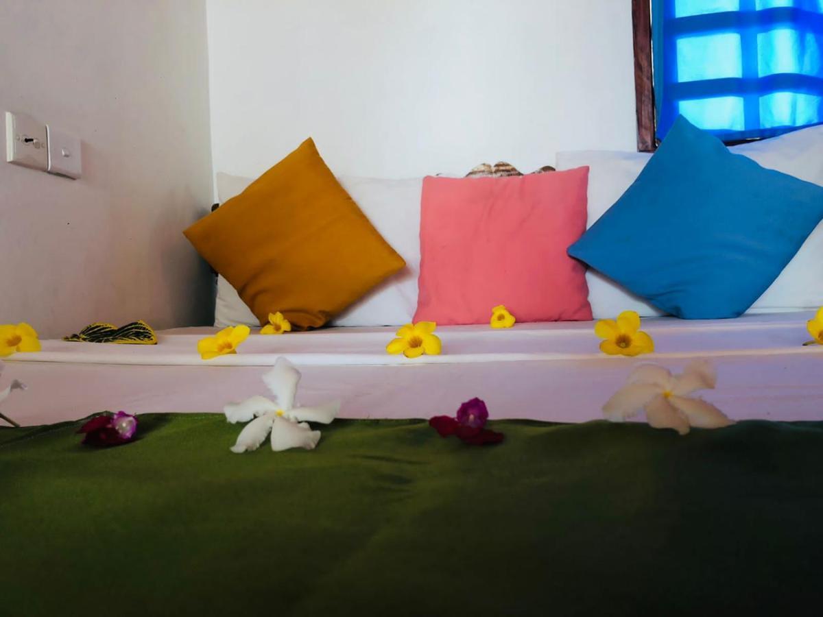 Rock Paradise Beach Hotel & Restaurent Tangalle Εξωτερικό φωτογραφία