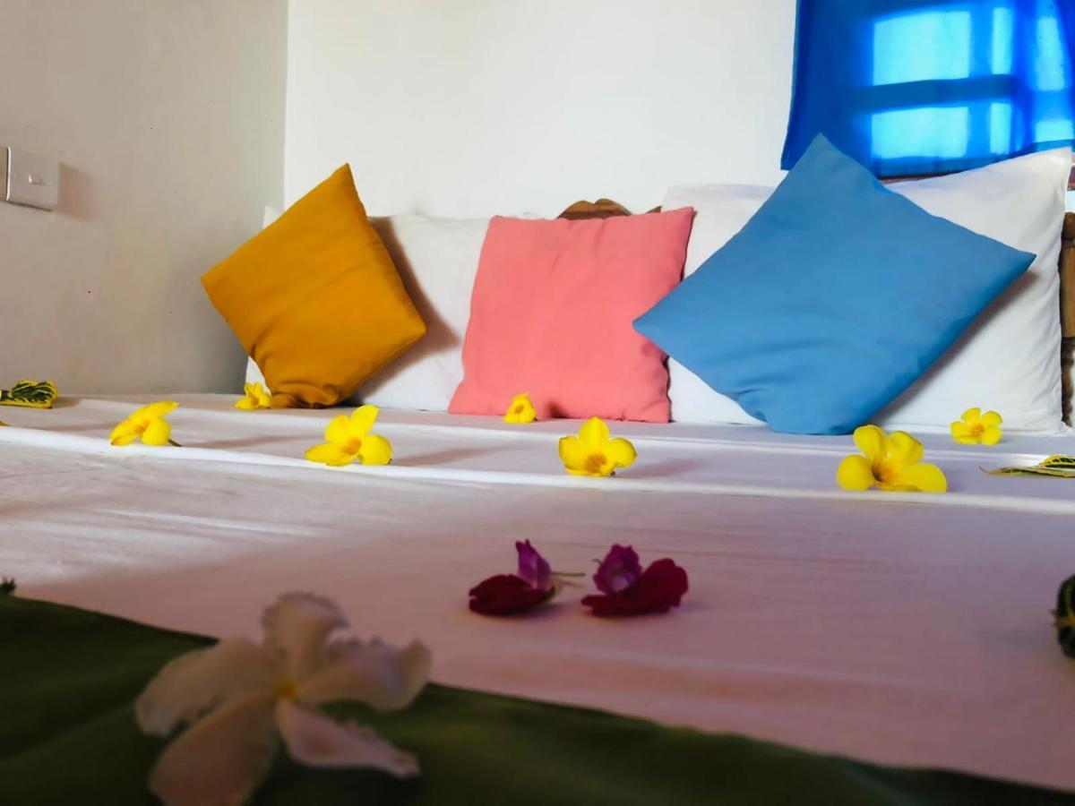 Rock Paradise Beach Hotel & Restaurent Tangalle Εξωτερικό φωτογραφία