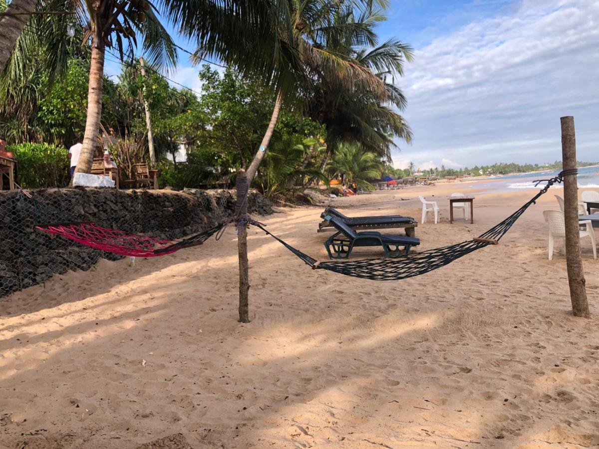 Rock Paradise Beach Hotel & Restaurent Tangalle Εξωτερικό φωτογραφία