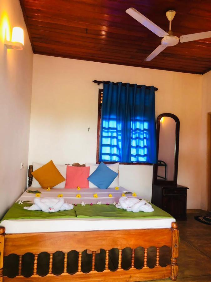Rock Paradise Beach Hotel & Restaurent Tangalle Εξωτερικό φωτογραφία