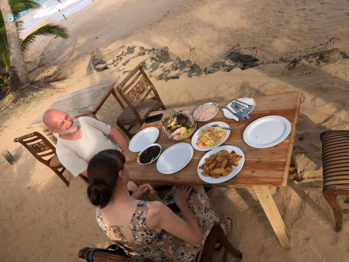 Rock Paradise Beach Hotel & Restaurent Tangalle Εξωτερικό φωτογραφία